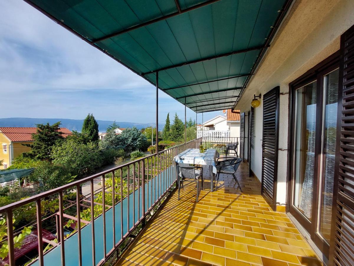 Apartments Vilim Pinezići Exterior foto